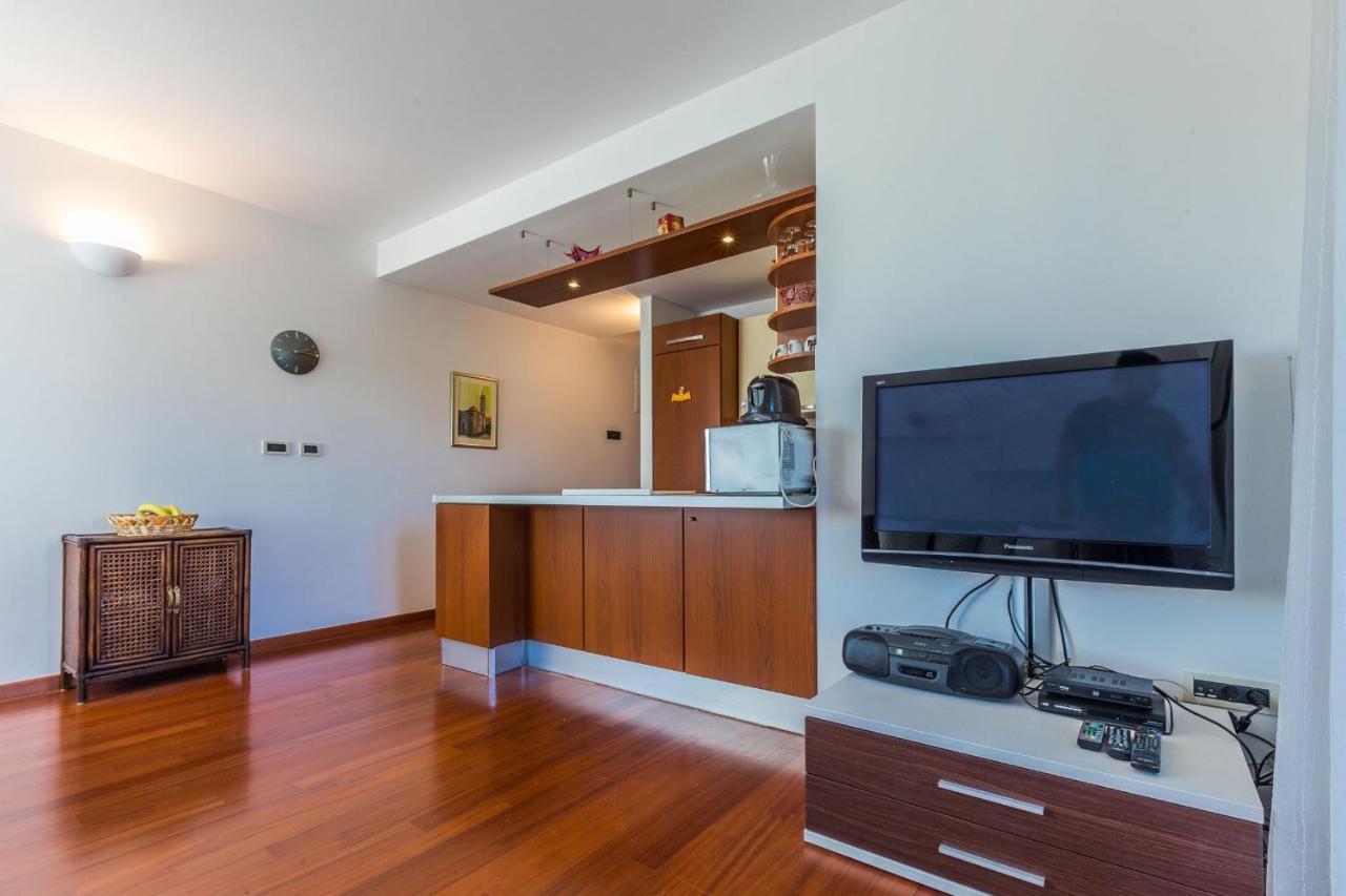 Adriano 2Br Apartment With Terrace Zadar Eksteriør billede