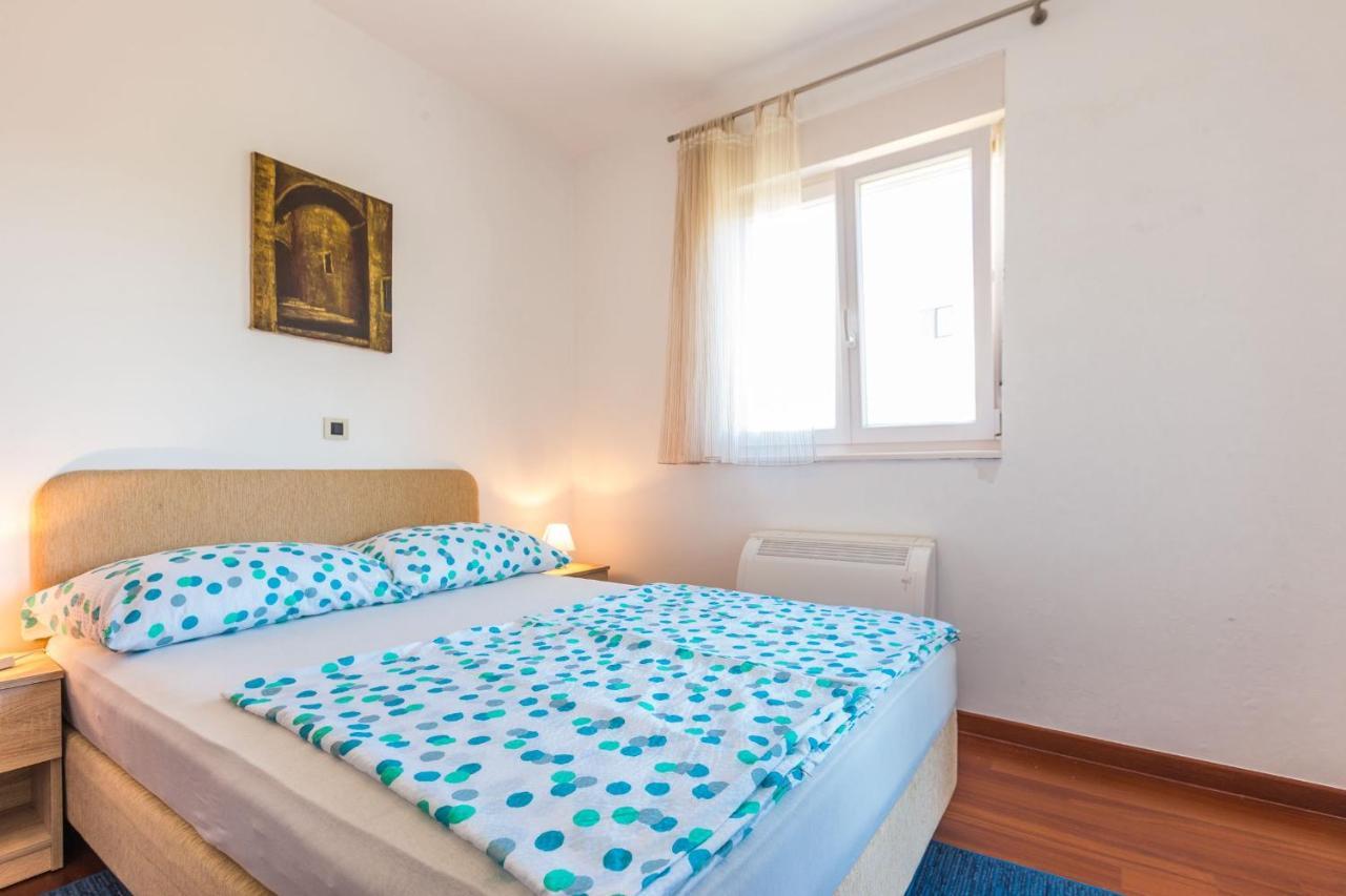 Adriano 2Br Apartment With Terrace Zadar Eksteriør billede